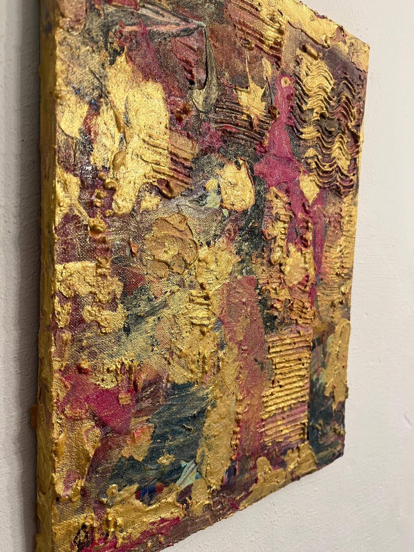 The Goddess – Original Acrylic Painting by Amy | Abstract Art in Gold and Pink